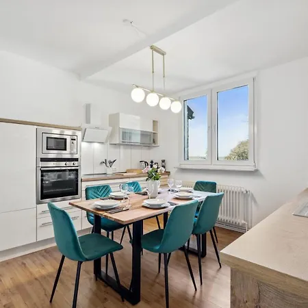 51-7 - Workplace - Netflix - Washer Dryer - Modern Design Appartement *