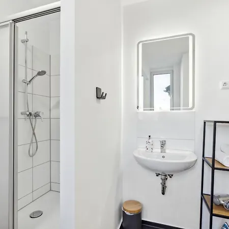 51-7 - Workplace - Netflix - Washer Dryer - Modern Design Appartement *