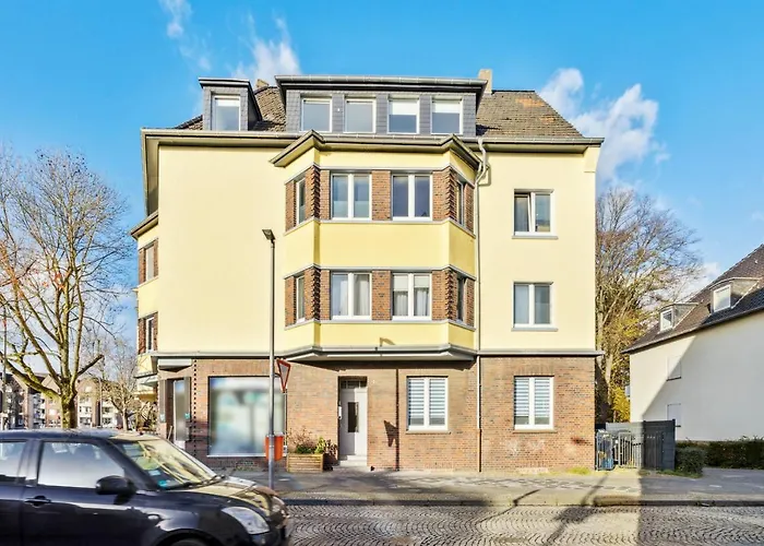 51-7 - Workplace - Netflix - Washer Dryer - Modern Design *